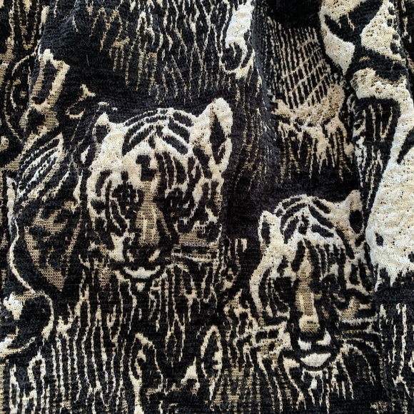 Sweewe Paris Skirt Sz Medium Black Beige Gold Lion Giraffe Zebra Animals Shimmer - Picture 9 of 16